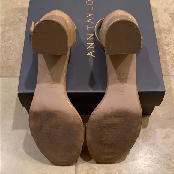 Ann Taylor May Patent Block Heel 9.5 Nude - Picture 3 of 3
